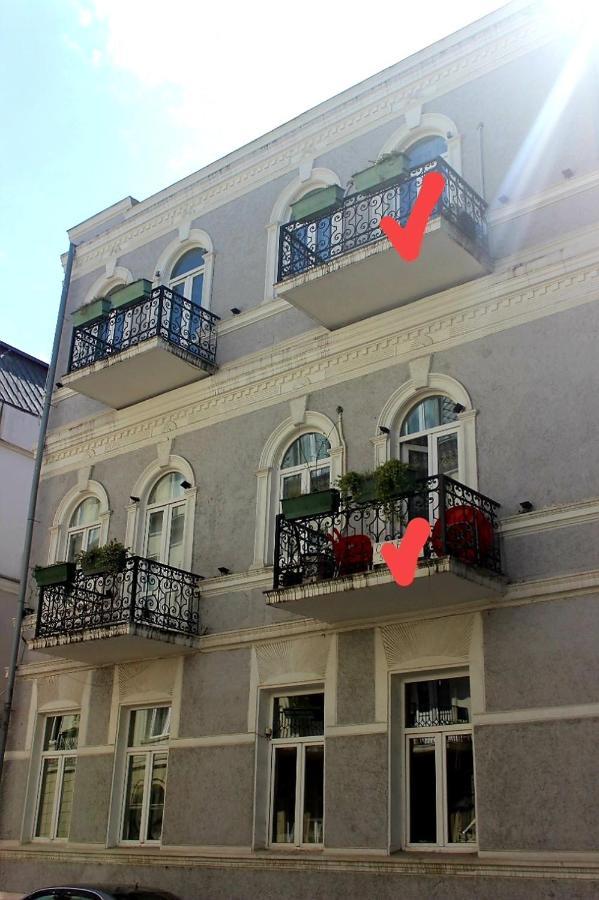 Центр Города Батуми Apartment Rustaveli 13 Exteriör bild