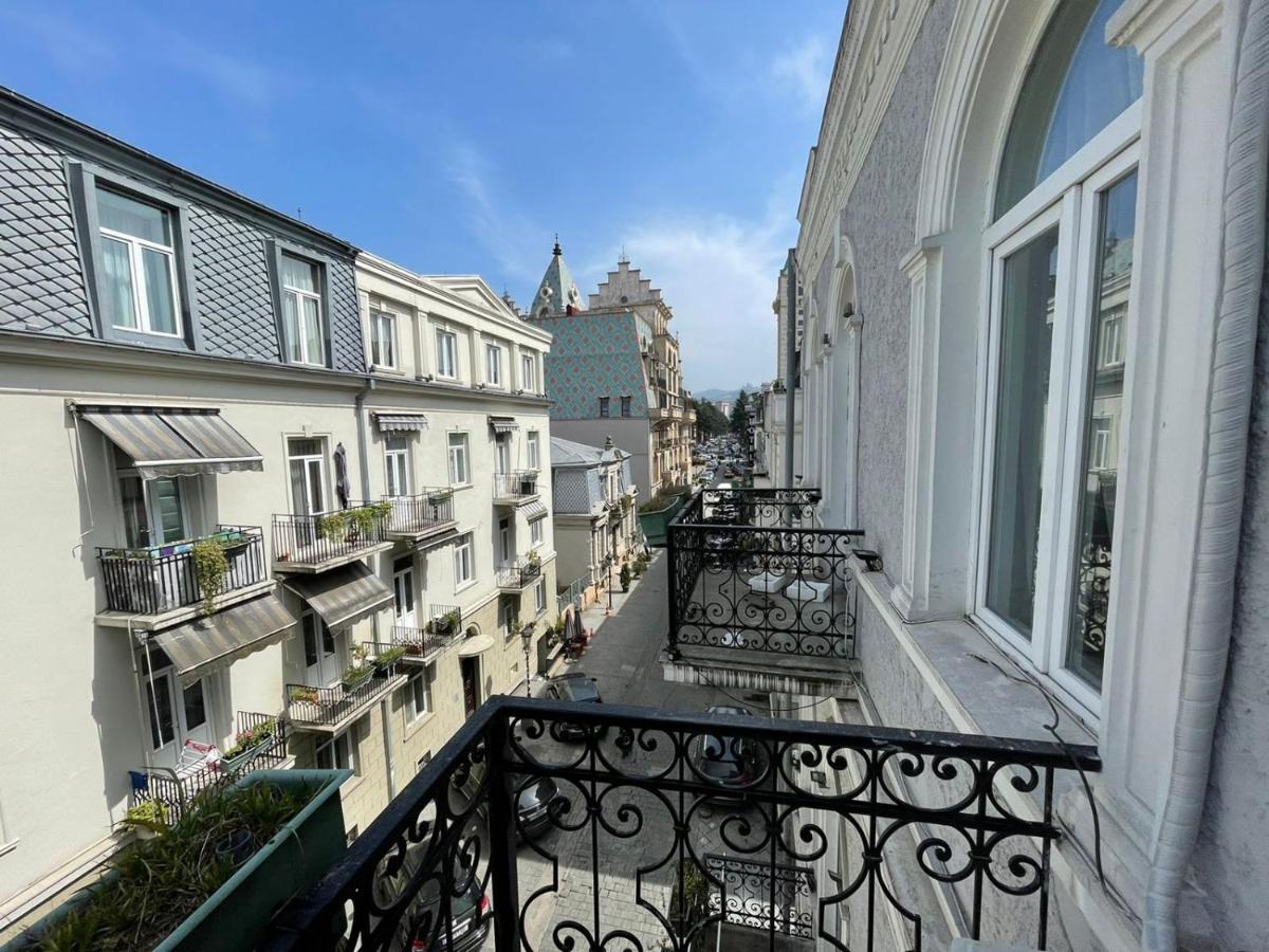 Центр Города Батуми Apartment Rustaveli 13 Exteriör bild